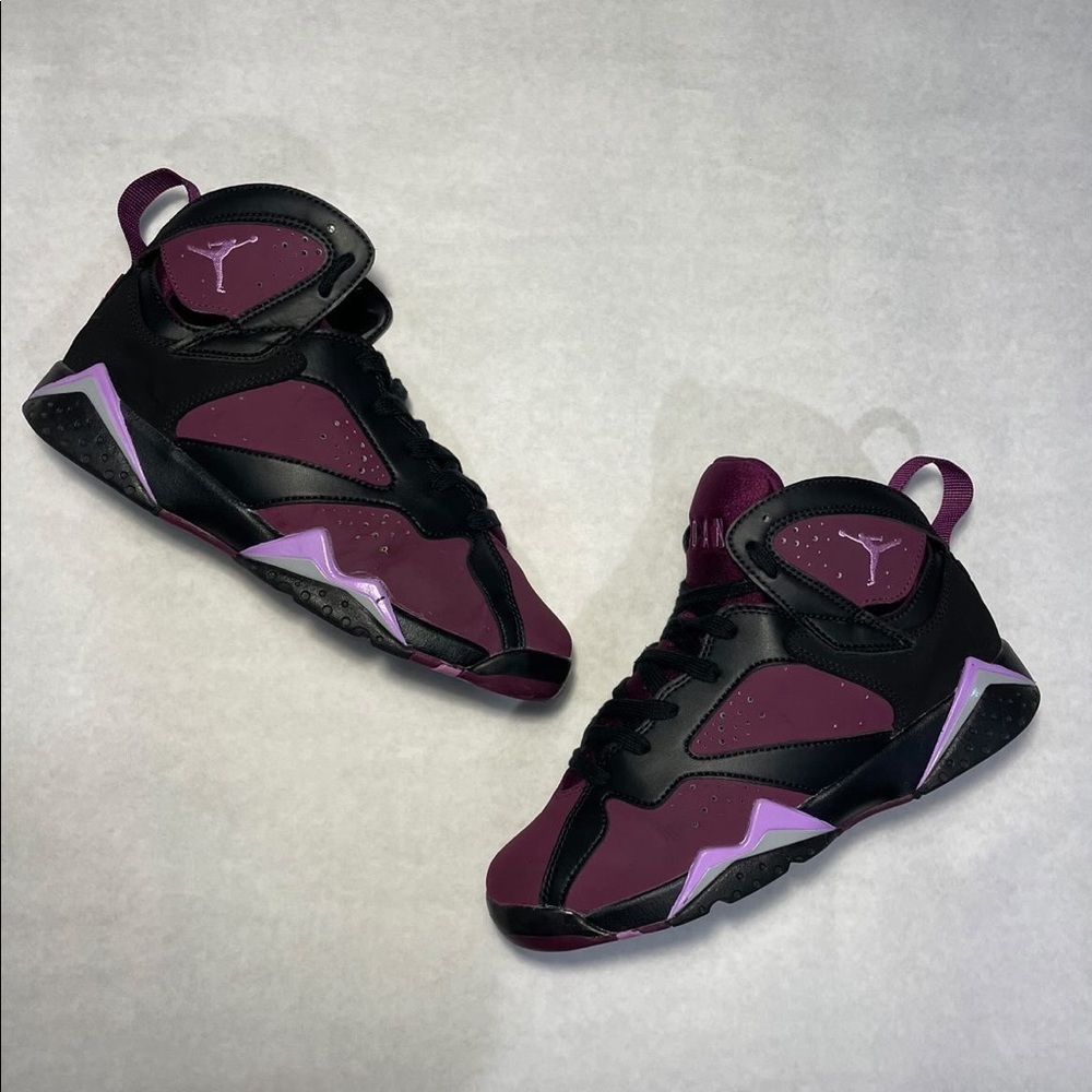 Jordan’s - Picture 3 of 3